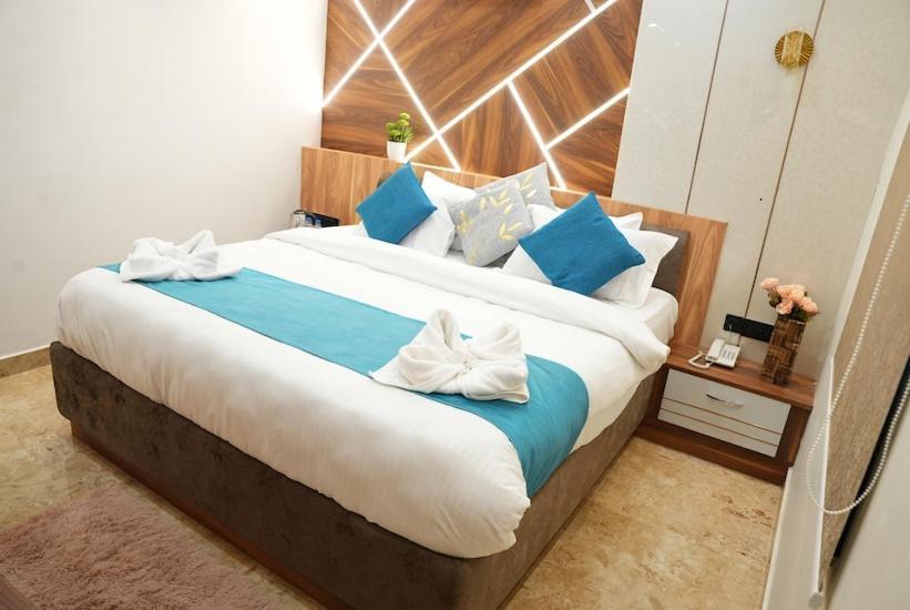 Townhouse 1168 Hotel Sm Paradise Tikkavanipalem エクステリア 写真
