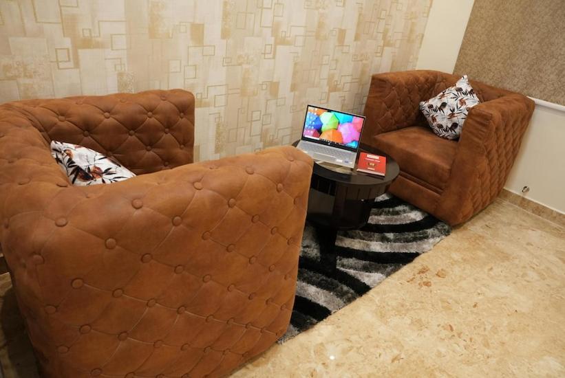 Townhouse 1168 Hotel Sm Paradise Tikkavanipalem エクステリア 写真