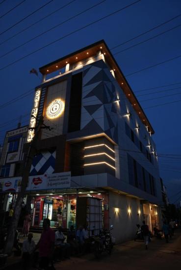 Townhouse 1168 Hotel Sm Paradise Tikkavanipalem エクステリア 写真