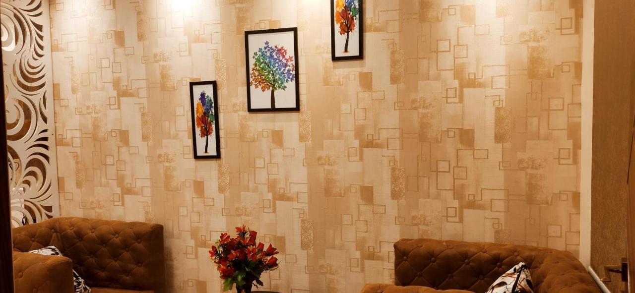 Townhouse 1168 Hotel Sm Paradise Tikkavanipalem エクステリア 写真