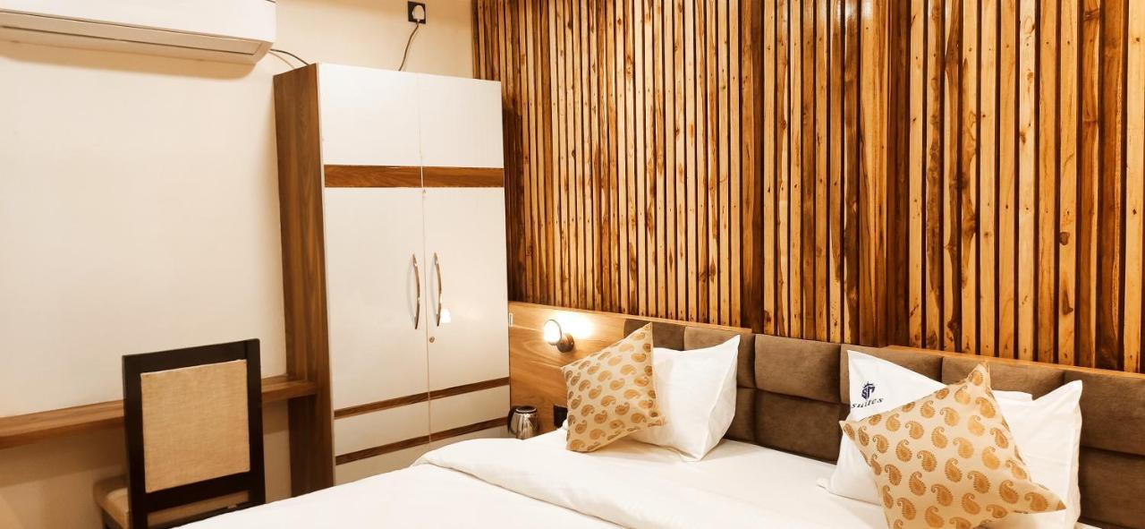 Townhouse 1168 Hotel Sm Paradise Tikkavanipalem エクステリア 写真