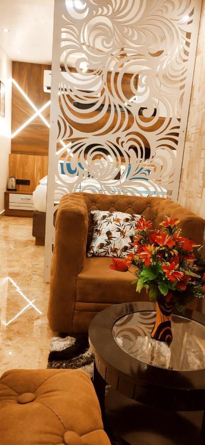 Townhouse 1168 Hotel Sm Paradise Tikkavanipalem エクステリア 写真
